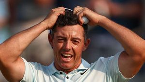 U.S. Open: Agony for McIlroy as DeChambeau triumphs by one shot