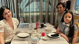 MS Dhoni Vacations With Family In Italy After Ambani's Pre-Wedding