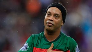 'I would never abandon Brazil' – Ronaldinho backtracks on Copa America comments