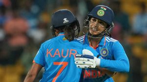 Smriti Mandhana Misses 3rd Consecutive Century by 10 Runs; Fans Feel 'Gutted' on Batter Missing Out on History