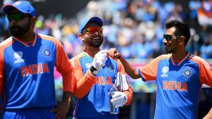 T20 World Cup 2024: Will Yuzvendra Chahal Feature in Knockout Matches? Bowling Coach Hints at Team India Plans