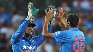 R Ashwin Autobiography: MS Dhoni's Tough Love, Sreesanth's Rebellion - Highlights from ‘I Have The Streets- A Kutty Cricket Story'