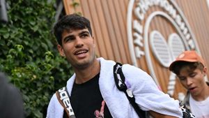 Wimbledon 2024: Alcaraz, Gauff and Raducanu headline Centre Court openers