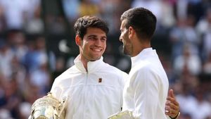 Carlos Alcaraz backed to get 'very close' to Novak Djokovic slam record