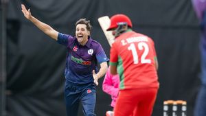 Best Bowling Figures in ODIs: Scotland's Charlie Cassell Joins Unique List on Debut