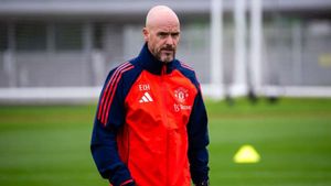 Erik Ten Hag concedes Manchester United have 'less depth' than Premier League rivals