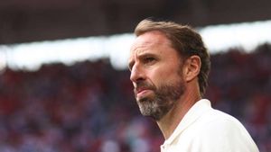 Southgate calls for fearless England after battling heavy Euro 2024 expectations