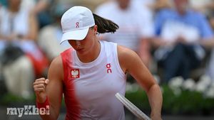 Swiatek Moves To Paris Olympics Semi-Finals As Collins Retires