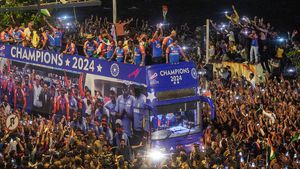 Kohli, Jadeja thank Mumbai Police for 'phenomenal job' managing victory parade