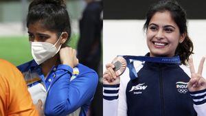 From Tokyo Tears to Paris Triumph: Manu Bhaker's Life Comes a Full Circle in Olympics