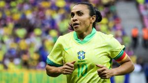 Marta named in Brazil's Olympics squad as Elias hails 'greatest athlete of all time'