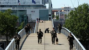 Olympics 2024: Inconveniences Increase For Parisians as Authorities Amp up Security Measures Ahead of Opening Ceremony