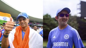 'In Most Heated of Times, Crack a Smile' - Rahul Dravid's Message To New India Head Coach Gautam Gambhir