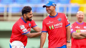 IPL 2025: Will Rishabh Pant Follow Ricky Ponting Out of Delhi Capitals & Join Successful Franchise?