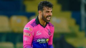 Lanka Premier League 2024: Top Five Wicket-Takers Revealed, Shadab Khan Secures Prestigious Red Cap with 17 Wickets