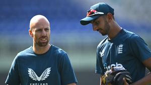 Shoaib Bashir credits 'class' Jack Leach for his recent England success
