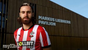 Southampton Confirms Signing Ben Brereton Diaz From Villarreal For £7 Million