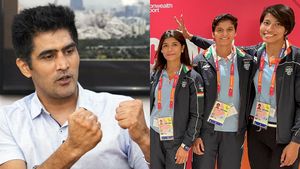 Olympics 2024: Vijender Singh Backs Women Boxers to do Better Than Before in Paris
