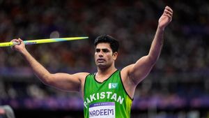 Arshad Nadeem Wins Paris Olympics Gold: Pakistan Cricketing Fraternity Rejoices Javelin Sensatition's Historic Feat