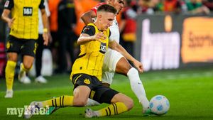 Werder Bremen And Borussia Dortmund End In Stalemate Despite Red Card