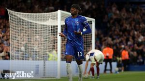 Chelsea's Maresca Wants Noni Madueke To Stay Despite Transfer Rumours