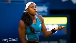 Coco Gauff Stunned By Diana Shnaider In Early Canadian Open Exit