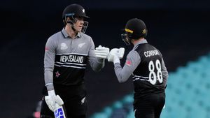 Devon Conway, Finn Allen Opt Out of New Zealand Central Contract to Pursue Opportunities in Franchise Cricket