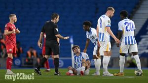 Brighton Worry Over O'Riley As Premier League Sides Secure EFL Cup Wins