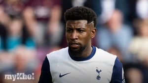 Brazilian Defender Emerson Royal Makes Move To AC Milan From Tottenham