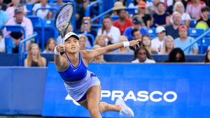 From Wimbledon Champion to Millionaire: Emma Raducanu's Impressive Net Worth Revealed