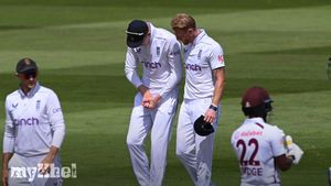 Injuries Sideline Crawley And Pennington For Sri Lanka Test Series