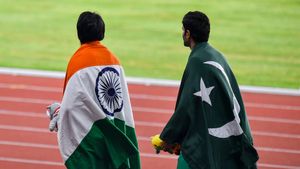 How many times have Pakistan finished above India in Olympics Table?