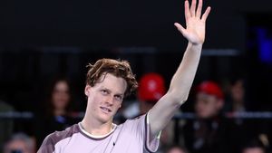 Is Italian Jannik a sinner or not? Tennis world delivers a split verdict!