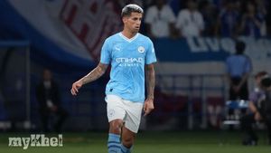 Cancelo May Reclaim Spot At Manchester City, Pep Guardiola Indicates