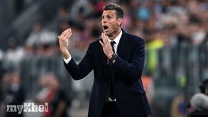 Thiago Motta Celebrates Successful Debut With Juventus's 3-0 Win Over Como