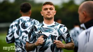 Eddie Howe Dismisses Kieran Trippier Transfer Speculation Amid Everton Links