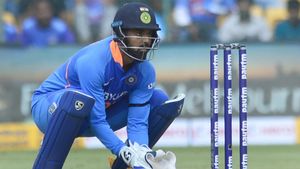 India Playing 11 vs Sri Lanka 1st ODI: KL Rahul picked over Rishabh Pant, Shreyas Iyer and Washington Sundar find place