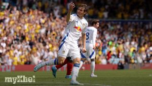 Aaronson Nets Last-Gasp Leveller As Leeds And Portsmouth Share Spoils In Six-Goal Thriller
