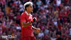 Liverpool Overwhelms Sevilla 4-1: Diaz Stars In Slot's Anfield Bow