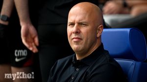 Carragher Believes Matching Klopp's Last Season Would Spell Success For Slot