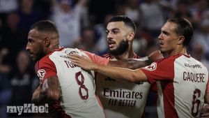 Super-sub Orban Clinches Lyon's First Season Win In 4-3 Thriller Against Strasbourg