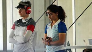 Olympics 2024: Manu Bhaker Qualifies for 25m Pistol Final with a Second-Place Finish