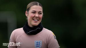 Mary Earps Pursues Further Glory With PSG After Manchester United Exit