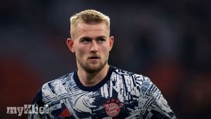 Ferdinand Uncertain About De Ligt's Role In Man Utd's Defence Post-Transfer