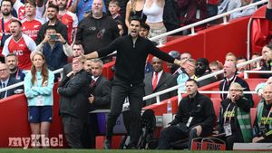 Arteta Bemoans Referee Inconsistency Following Rice's Red Card In Arsenal Draw