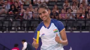 Paris Paralympics: Eight Indian Para-Shuttlers Shine on Day 1; Strong Start for Suhas Yathiraj, Sukant Kadam