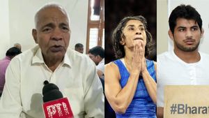 “You forgot your uncle Mahavir Phogat” - Vinesh Phogat’s brother-in-law responds to her open letter