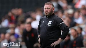 Rooney's Plymouth Shows Resilience With Nine Men To Secure Draw At QPR