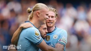 Manchester City Secures Win Over Chelsea In Season's First Premier League Match