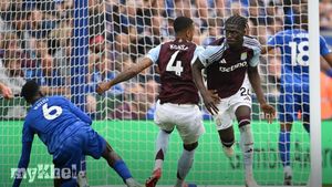 Aston Villa Overcomes Leicester City In A Tense 2-1 Premier League Match